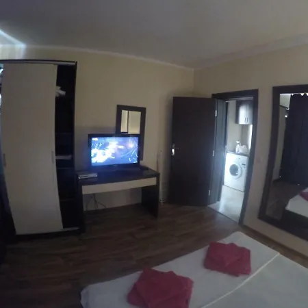 Apartment Vip Condor-djani-center