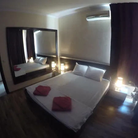 Apartment Vip Condor-djani-center